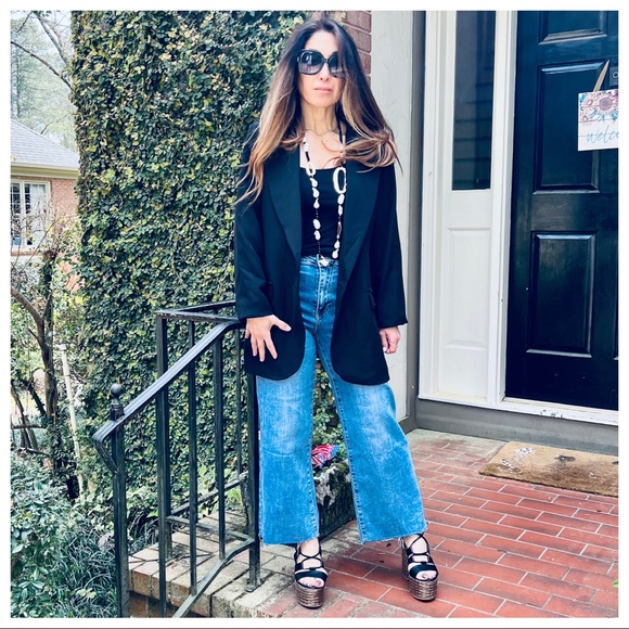 Made in Italy Hottest Trend Blazer with shoulder pads - Picture 8 of 8